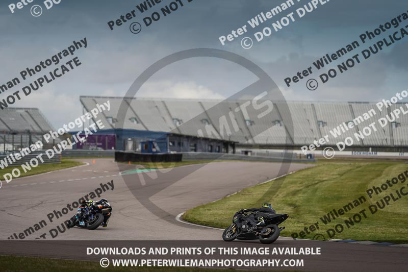 Rockingham no limits trackday;enduro digital images;event digital images;eventdigitalimages;no limits trackdays;peter wileman photography;racing digital images;rockingham raceway northamptonshire;rockingham trackday photographs;trackday digital images;trackday photos